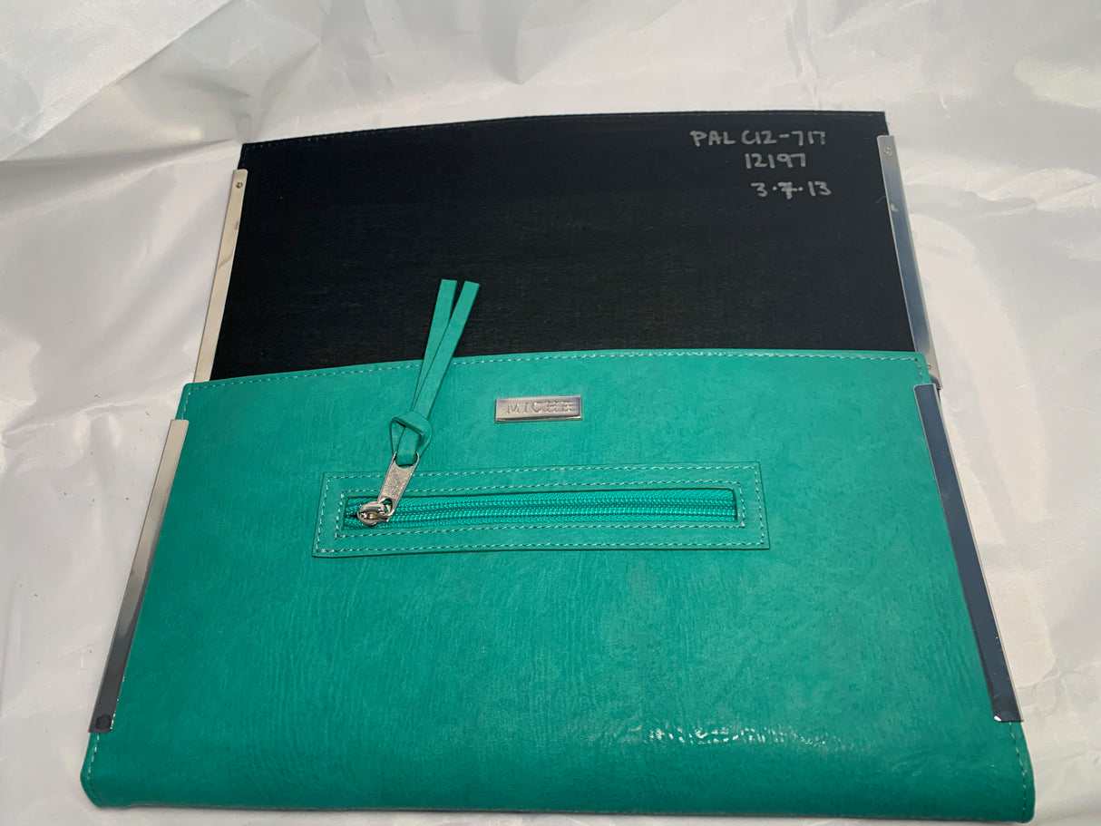 One of a Kind Classic 3 (6001499537593)