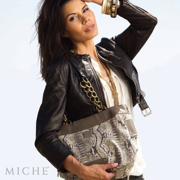 Renae Demi (10652100876)