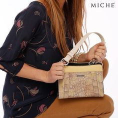 Bethany Petite (10148462348)