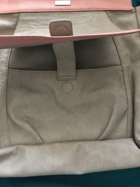 One Of A Kind 2015 w/Handles Prima (36286234649)