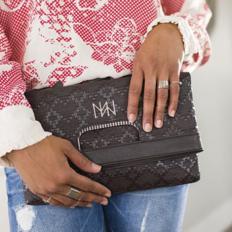 Metro Clutch (9174349580)