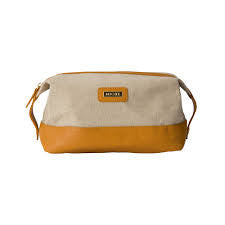 Trousse de Toilette Voyage | Chanvre écru & Cuir – FOSSETTE | Maroquinerie responsable & cuir upcyclé Trousse de Toilette Voyage | Chanvre écru & Cuir – FOSSETTE | Maroquinerie responsable & cuir upcyclé
